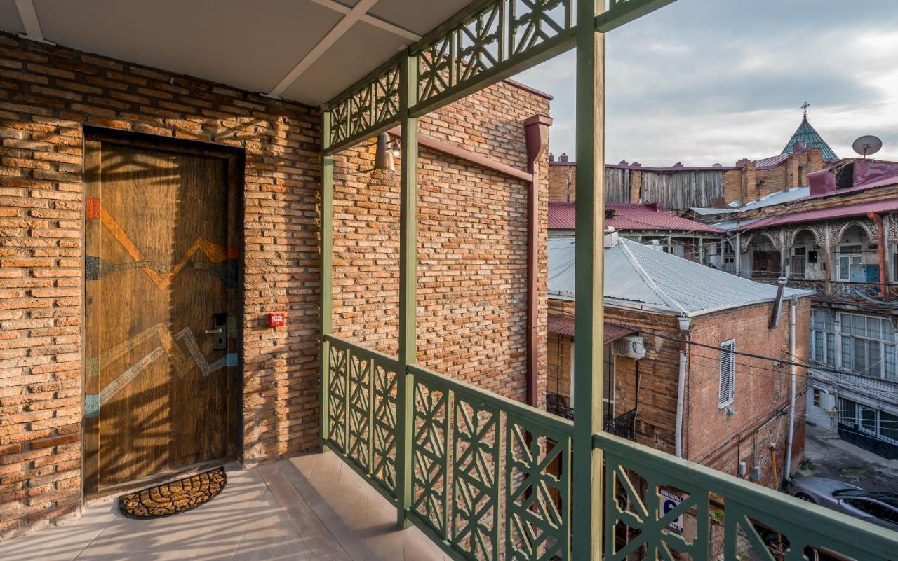 Boutique Kosher Hotel Tourfa Тбілісі Екстер'єр фото
