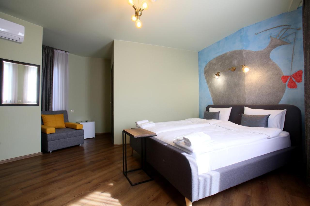 Boutique Kosher Hotel Tourfa Тбілісі Екстер'єр фото